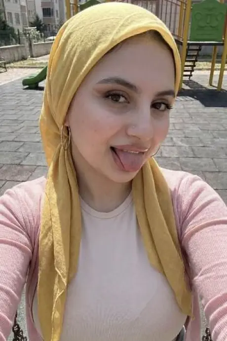 Defne Sultangazi Escort Bayan Sultangazi Escort Defne Fotoğrafı (1)
