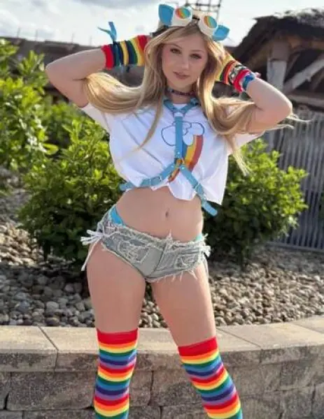 SULTANGAZİ Escort BERRAK - Gerçek Fotoğraflı Doğrulanmış Profil SULTANGAZİ VIP Escort BERRAK - Doğrulanmış Model